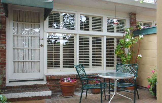 Carmel Garden Inn Стая снимка